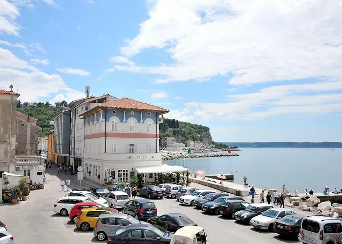 Tratnik By Locap Group