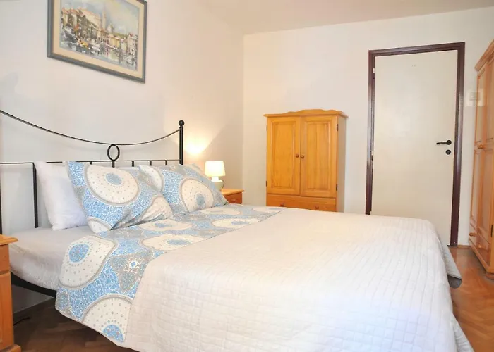 Tratnik By Locap Group * 皮兰