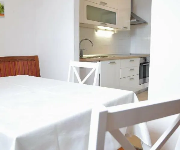 Tratnik By Locap Group * 皮兰